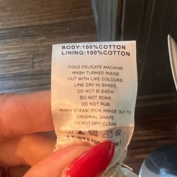 NEW WITH TAGS RUFFLE FLORAL MAXI DRESS - Picture 6 of 6